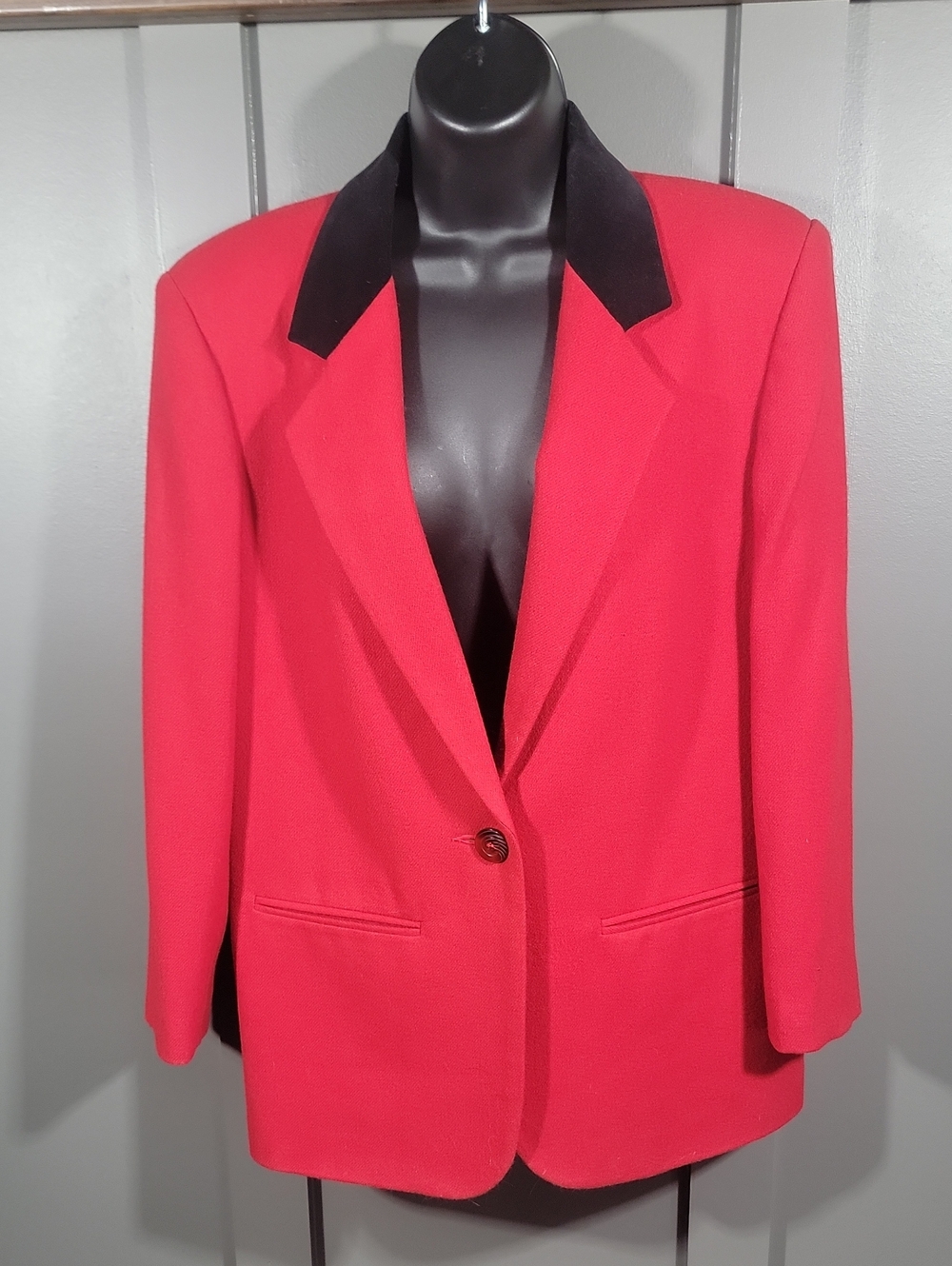Vintage Christmas Red Blazer 8
